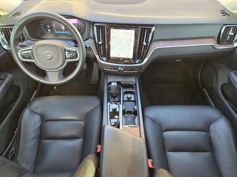 Certified 2023 Volvo V60 B5 Cross Country Plus w/ Climate Package image 35