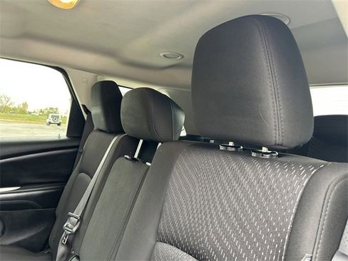 Used 2019 Dodge Journey SE w/ Premium Group image 13