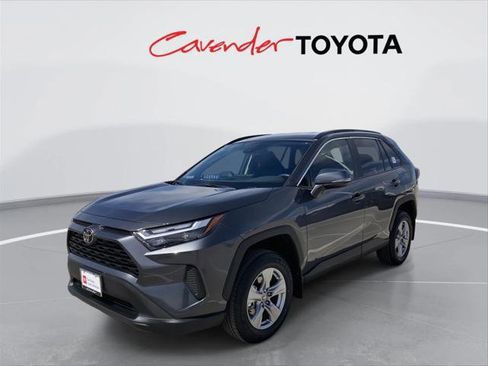 Certified 2025 Toyota RAV4 XLE FWD image 1