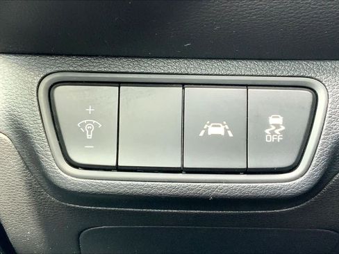 Used 2020 Kia Forte LXS image 29