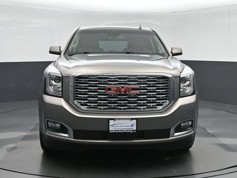 Used 2019 GMC Yukon Denali w/ Open Road Package AWD/4WD image 2
