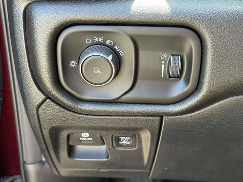 Used 2026 RAM 1500 Tradesman AWD/4WD image 18