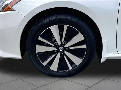 Used 2022 Nissan Altima 2.5 SL AWD/4WD image 11