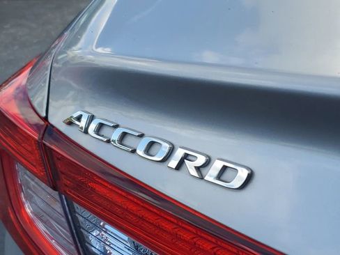 Used 2019 Honda Accord EX-L image 7