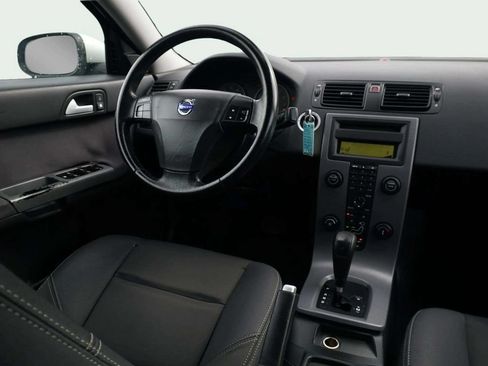 Used 2007 Volvo S40 2.4i FWD image 23