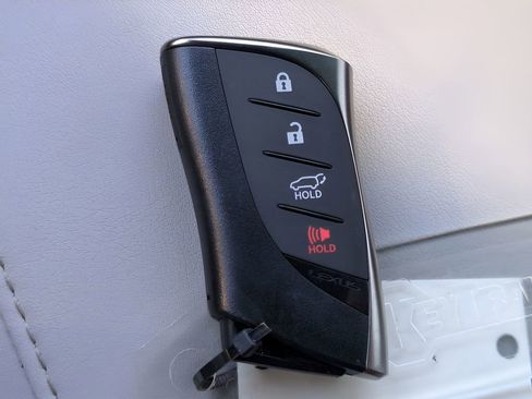 Used 2024 Lexus RX 350 Premium Plus w/ Convenience Package image 31