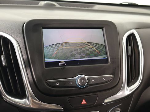 Used 2021 Chevrolet Equinox LT FWD image 6