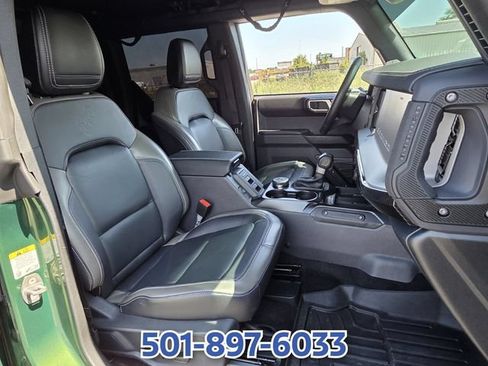 Used 2025 Ford Bronco Outer Banks AWD/4WD image 15