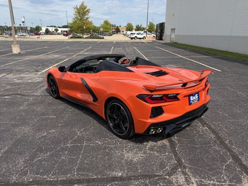 Used 2025 Chevrolet Corvette Stingray Premium Conv w/ Z51 Performance Package RWD image 10