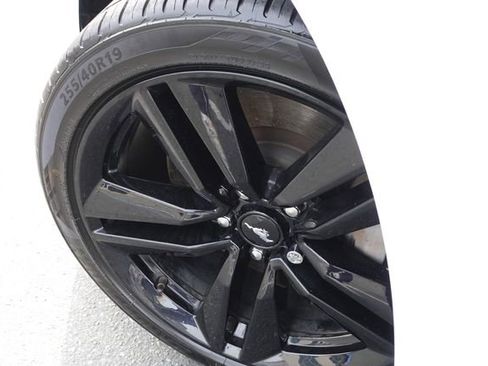 Used 2017 Ford Mustang Premium w/ Ecoboost Performance Package image 10