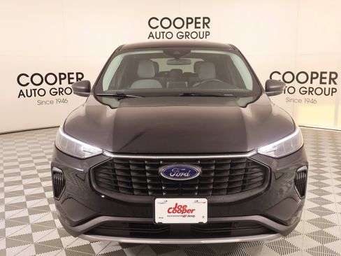 Used 2023 Ford Escape Active AWD/4WD image 9