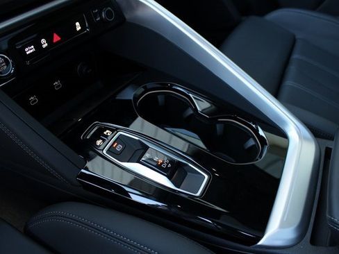 New 2025 Audi Q5 Premium Plus image 9