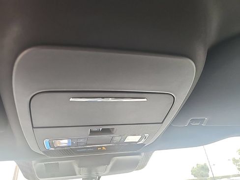 Used 2023 Ford F150 Lariat AWD/4WD image 25