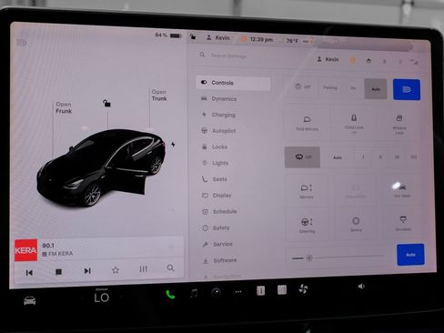 Used 2018 Tesla Model 3 Long Range image 29