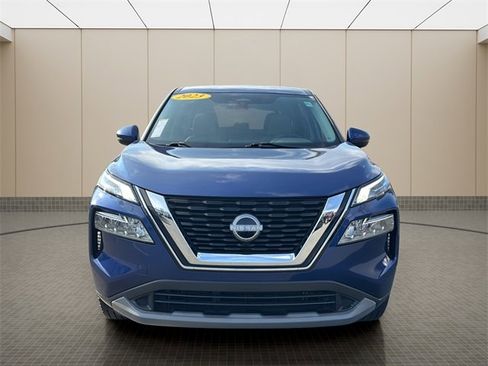 Used 2023 Nissan Rogue SV image 8