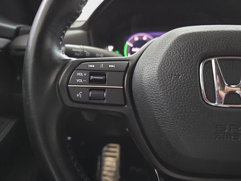 Used 2023 Honda Accord Sport image 19