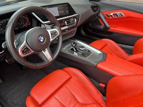 Used 2020 BMW Z4 M40i w/ Premium Package RWD image 2