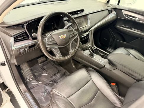 Used 2018 Cadillac XT5 Luxury AWD/4WD image 40