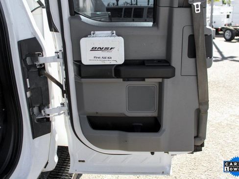 Used 2017 Ford F250 XL w/ Power Equipment Group image 20