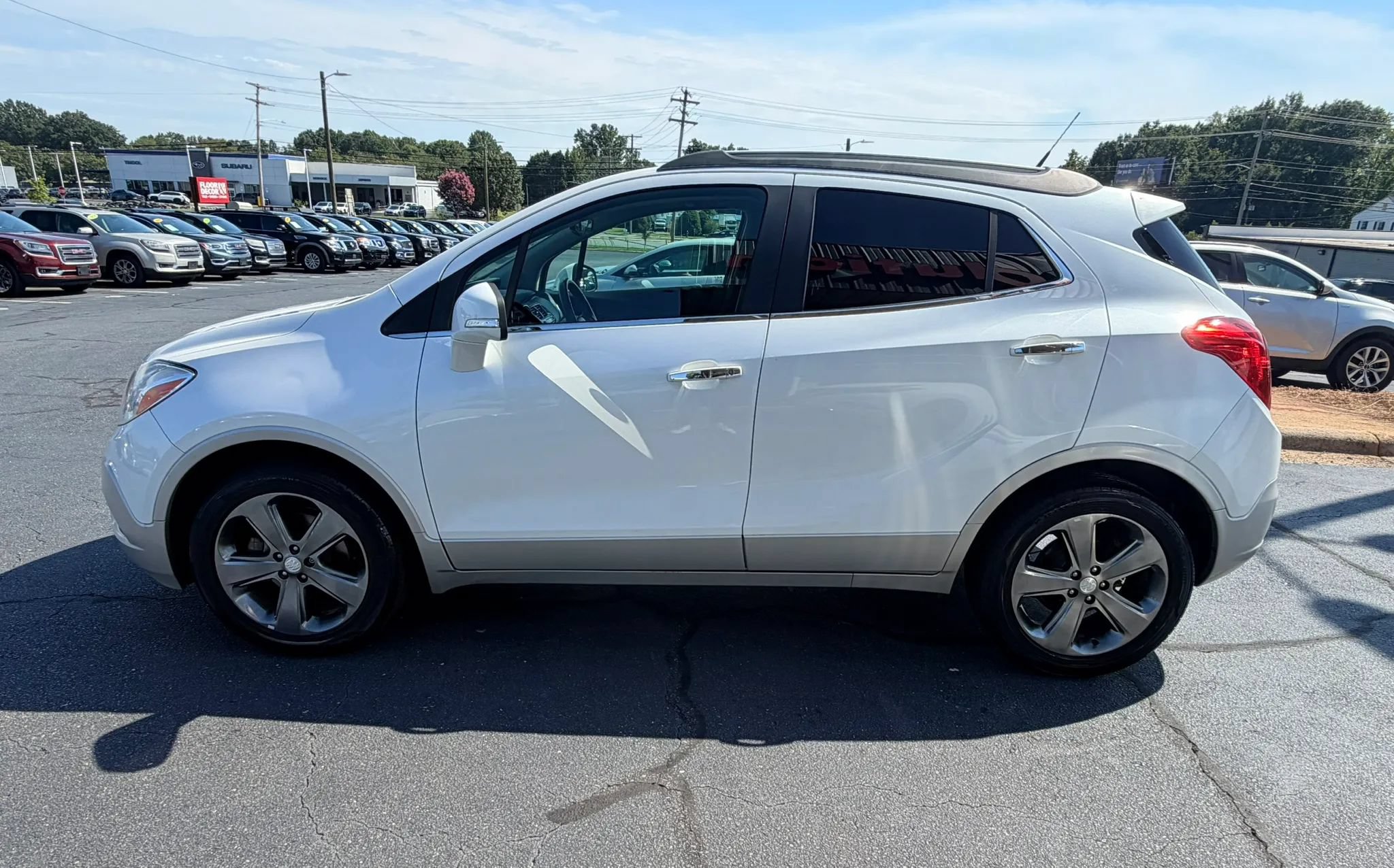 Used 2014 Buick Encore FWD image 4