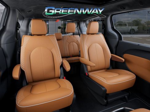 New 2026 Chrysler Pacifica Pinnacle image 15