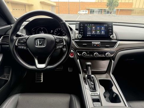 Used 2022 Honda Accord Sport image 15