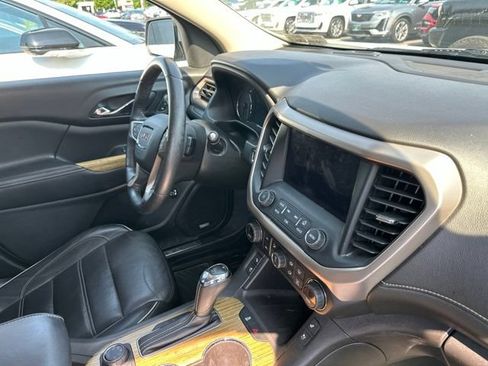 Used 2017 GMC Acadia Denali AWD/4WD image 20
