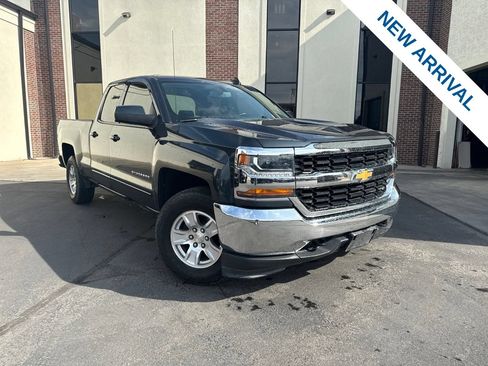 Used 2019 Chevrolet Silverado 1500 LT AWD/4WD image 1