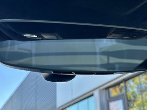 Used 2025 Porsche Taycan Turbo GT image 21