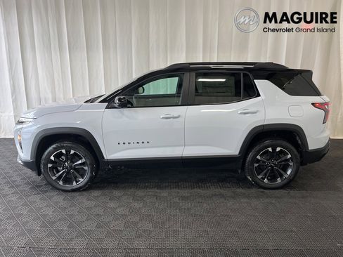 New 2026 Chevrolet Equinox RS w/ Convenience Package III image 25