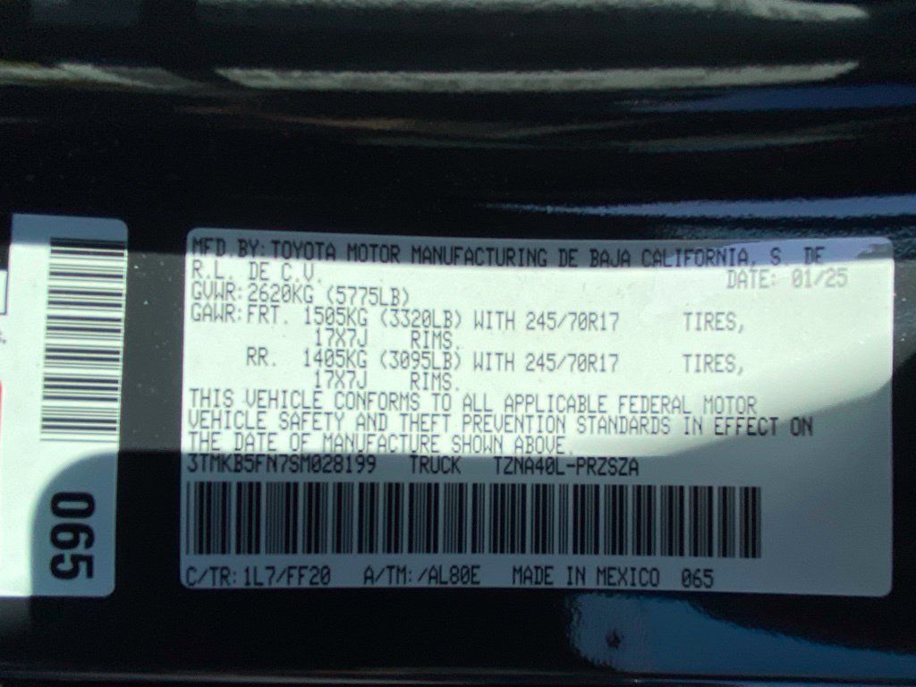 Used 2025 Toyota Tacoma SR5 RWD image 20