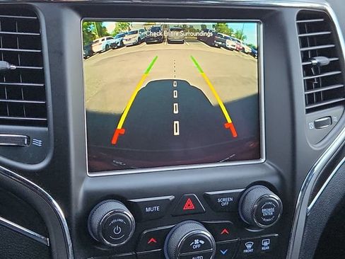 Used 2018 Jeep Grand Cherokee Trailhawk w/ Trailhawk Luxury Group AWD/4WD image 21