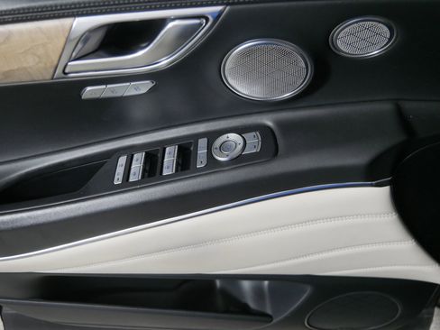 Used 2021 Genesis GV80 3.5T w/ Prestige Package 07 image 19