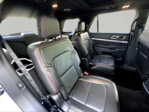 Used 2018 Ford Explorer Sport w/ Equipment Group 401A AWD/4WD image 25