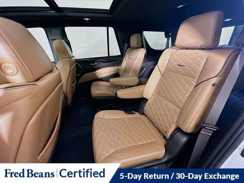 Used 2023 Cadillac Escalade Premium Luxury w/ LPO, Radiant Package image 28