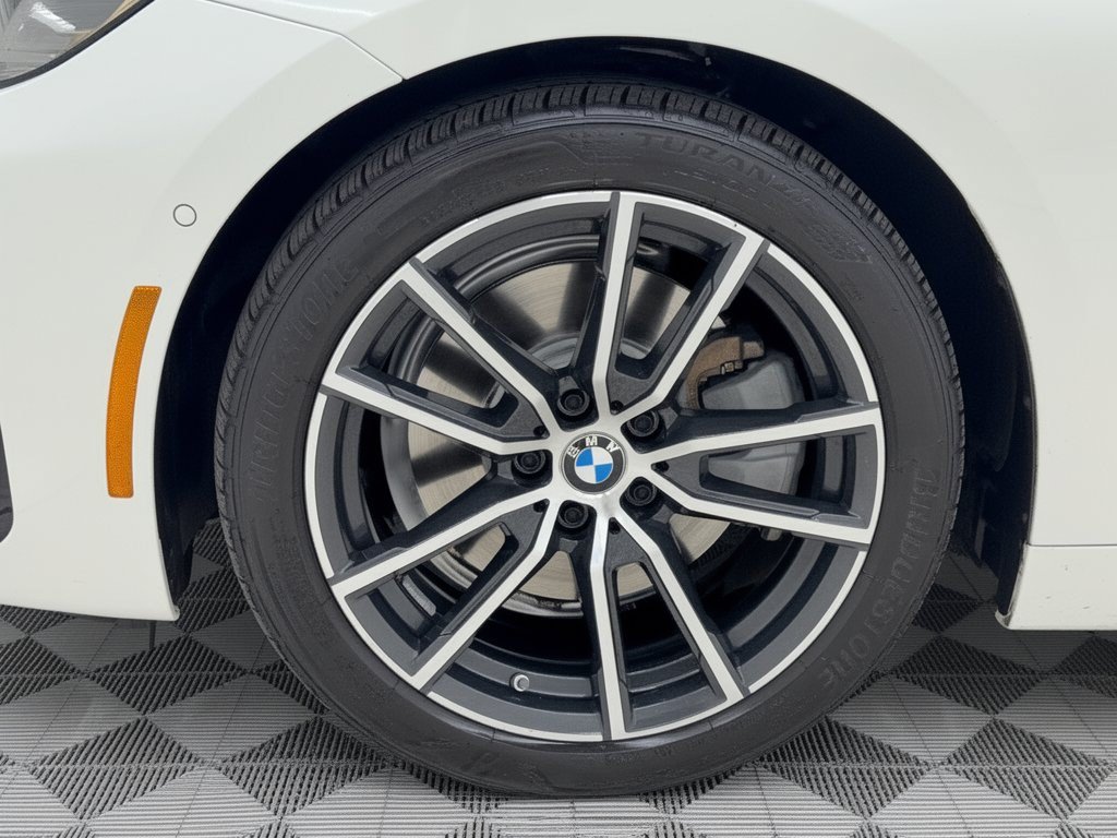 Certified 2023 BMW 230i Coupe w/ Premium Package RWD image 13