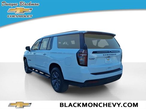 Used 2023 Chevrolet Suburban Z71 AWD/4WD image 5
