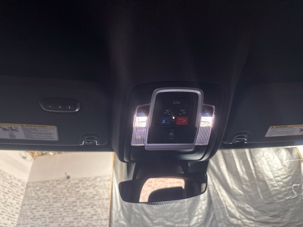 Used 2022 RAM 1500 Laramie w/ Sport Appearance Package AWD/4WD image 21