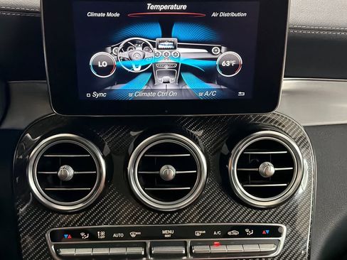 Used 2019 Mercedes-Benz GLC 43 AMG 4MATIC image 21