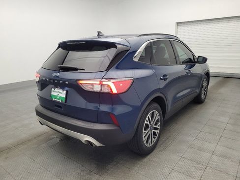 Used 2020 Ford Escape SEL image 9