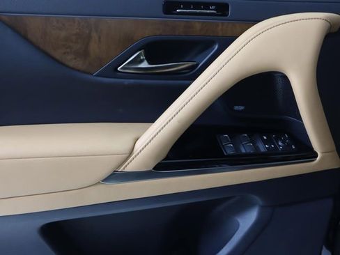 New 2026 Lexus LX 600 4WD w/ Accessory Package (2T) image 11