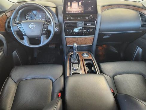 Used 2024 Nissan Armada SL w/ Captain's Chairs Package image 21