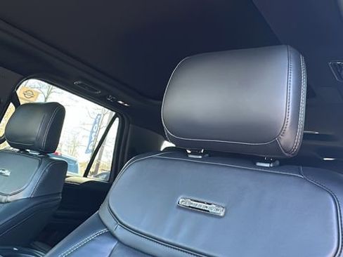 New 2025 Ford Expedition Max Platinum w/ Stealth Performance Package image 30