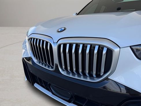 Used 2024 BMW X5 xDrive40i image 2