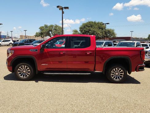 Used 2020 GMC Sierra 1500 AT4 w/ Off-Road Performance Package AWD/4WD image 2