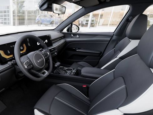New 2026 Kia K5 GT-Line FWD image 19