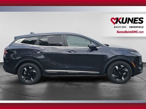 Used 2026 Kia Sportage LX FWD image 12