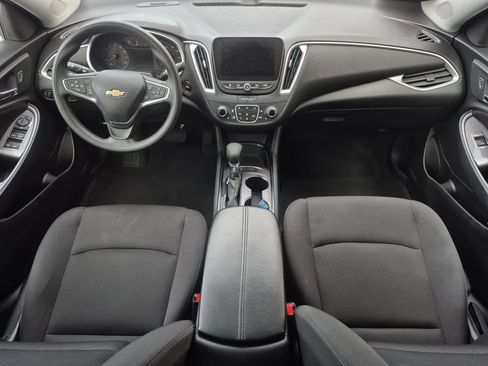 Used 2024 Chevrolet Malibu LT image 14