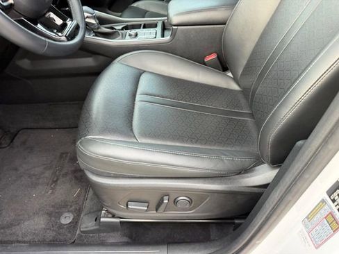 Certified 2023 Kia Sorento S image 18