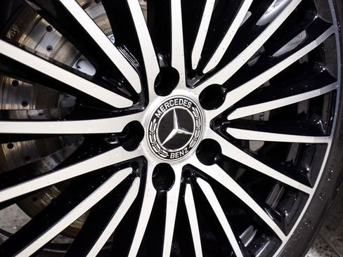 New 2026 Mercedes-Benz GLC 300 image 16